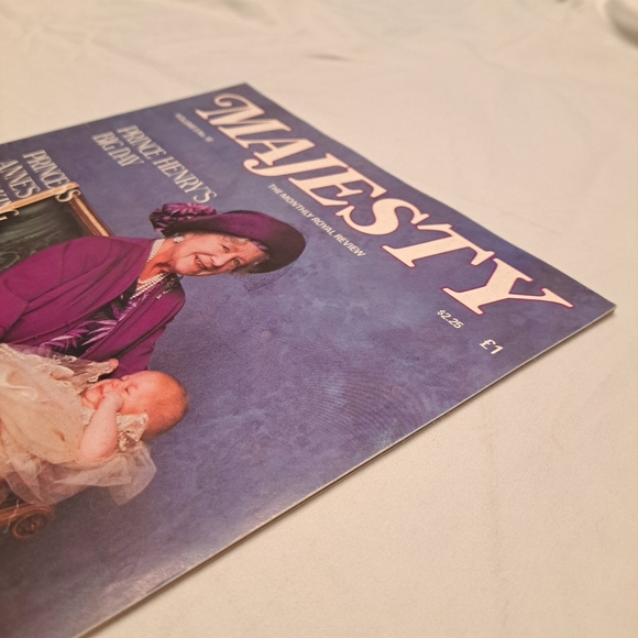 Majesty Magazine Volume 5 No 10 February 1985 Printed In England Royal Family - Picture 4 of 9